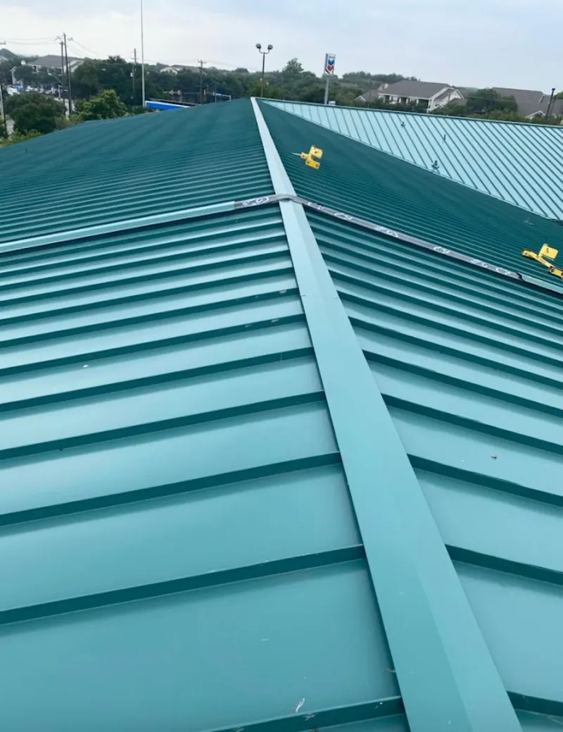Green commercial metal roof ridge and valley for Metal Roof Repair in Big Spring